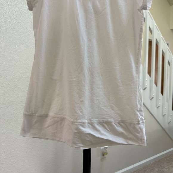 Splash White Short Sleeve Women's Shirt Top with Strappy Back Design Size 2X - Picture 4 of 5